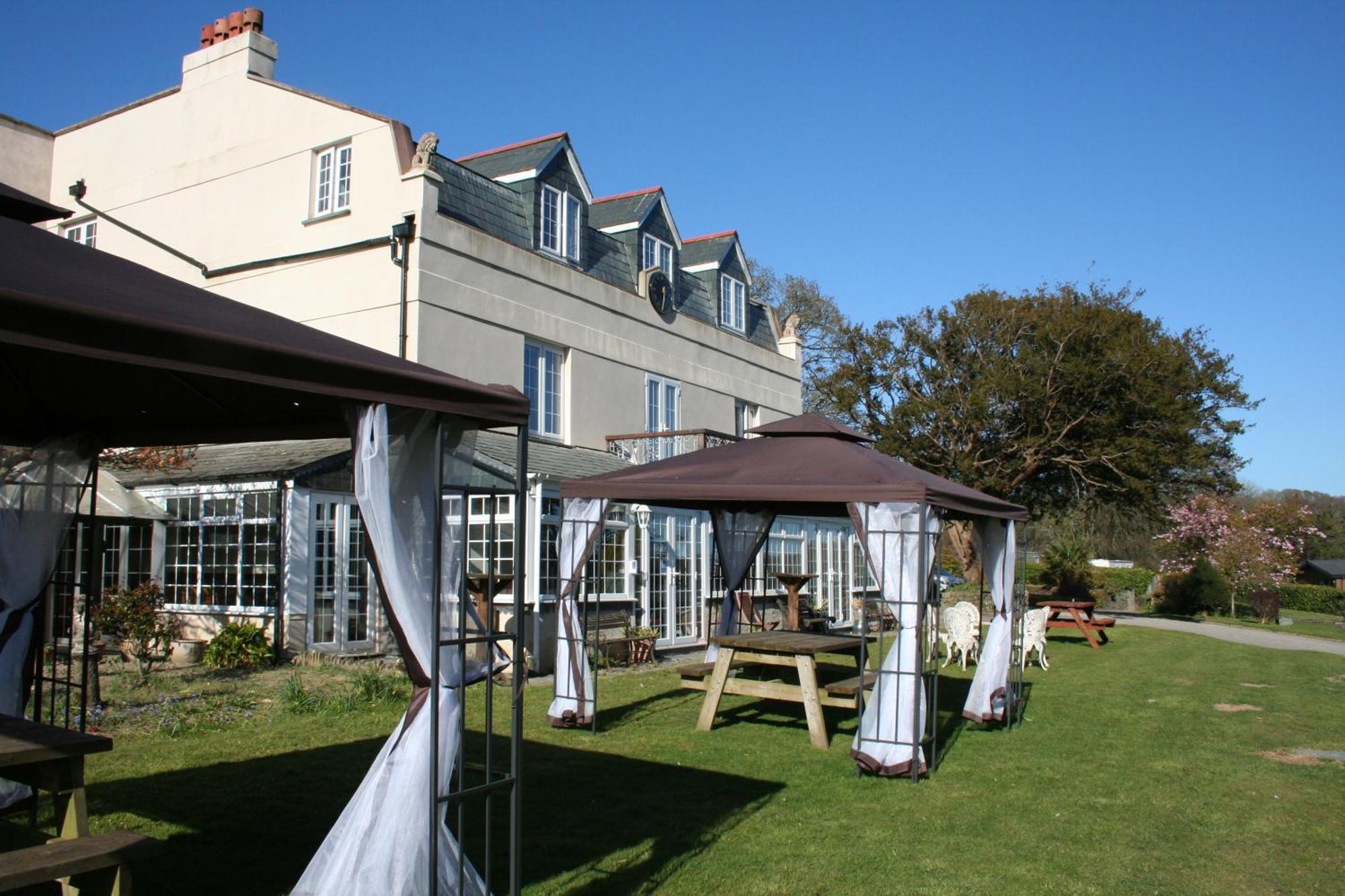 Great Trethew Manor Hotel & Self Catering Lodges Liskeard Eksteriør billede